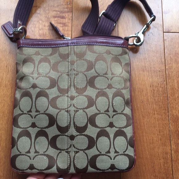 THREE bags for sale: 2 coach 1 dooney & Burke - Picture 7 of 7